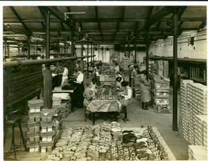 Acabado de zapatillas, Long Meadow, 1923 de English Photographer